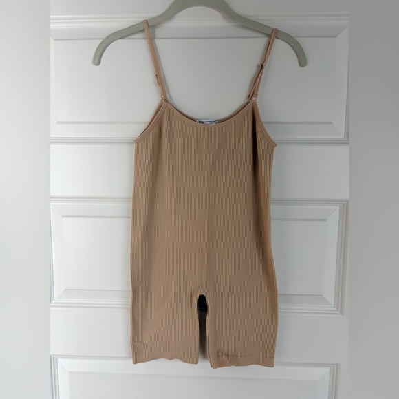 Zara Soft Rib Short Romper - Picture 1 of 2
